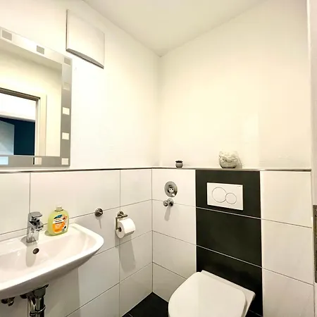 Moseltraum, Bis Zu 6 Pers, Mit 3 Schlafzimmer Und Panoramabalkon Appartement *