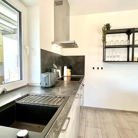 Appartement Moseltraum, Bis Zu 6 Pers, Mit 3 Schlafzimmer Und Panoramabalkon