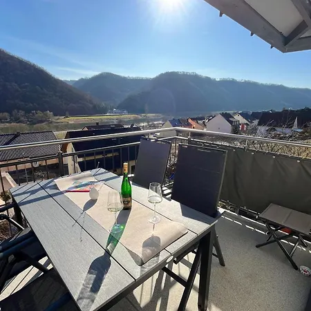 Apartment Moseltraum, 1-6 Pers, Mit 3 Schlafzimmer Und Panoramabalkon