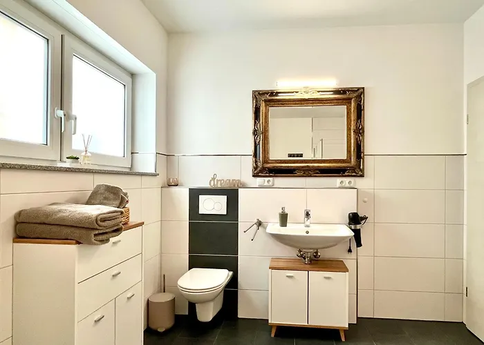 Moseltraum, 1-6 Pers, Mit 3 Schlafzimmer Und Panoramabalkon Apartamento