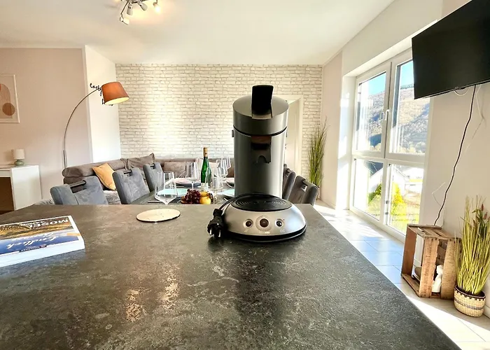 Moseltraum, 1-6 Pers, Mit 3 Schlafzimmer Und Panoramabalkon Apartamento