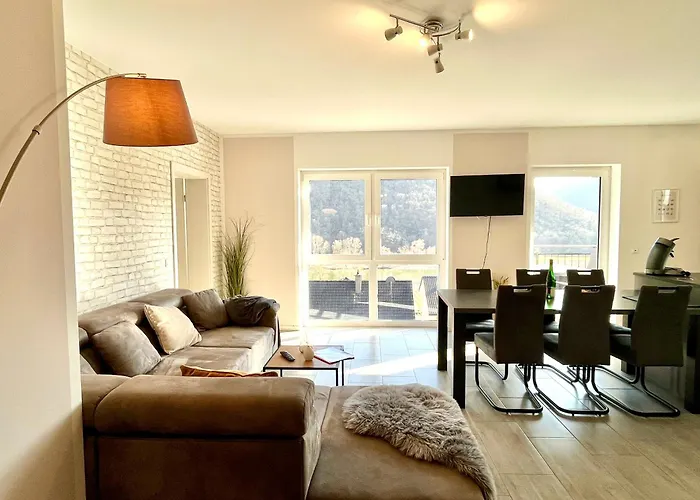 Apartamento Moseltraum, 1-6 Pers, Mit 3 Schlafzimmer Und Panoramabalkon *