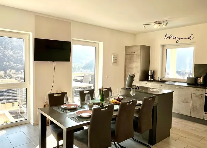 Apartamento Moseltraum, 1-6 Pers, Mit 3 Schlafzimmer Und Panoramabalkon *